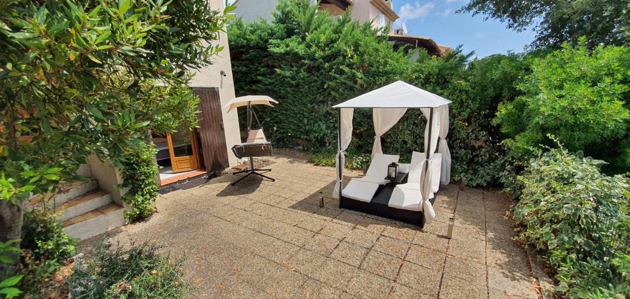 Saint Raphael - Appartement Dans Villa Au Calme A Valescure Y- Prix Inchanges Luaran gambar
